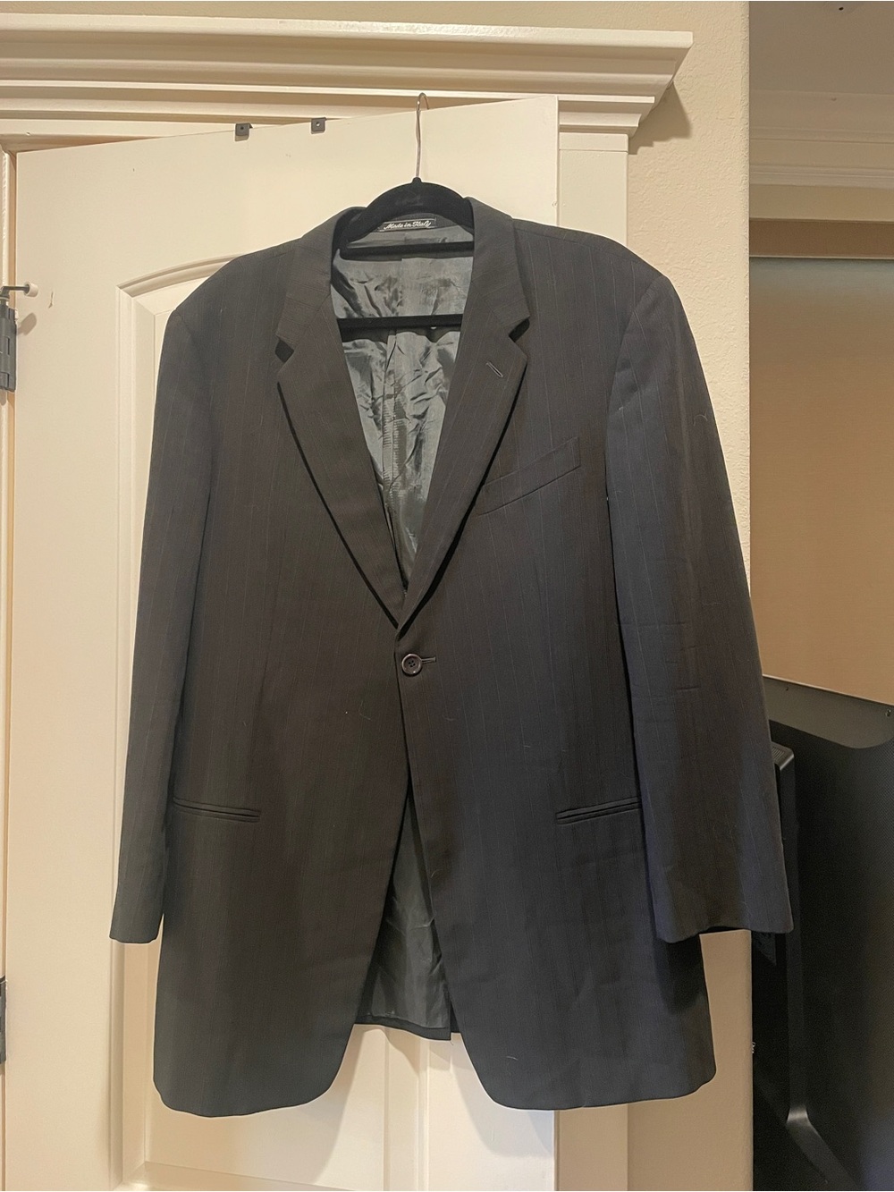Armani Collezioni Pinstriped Suit - 42R see notes about sizing